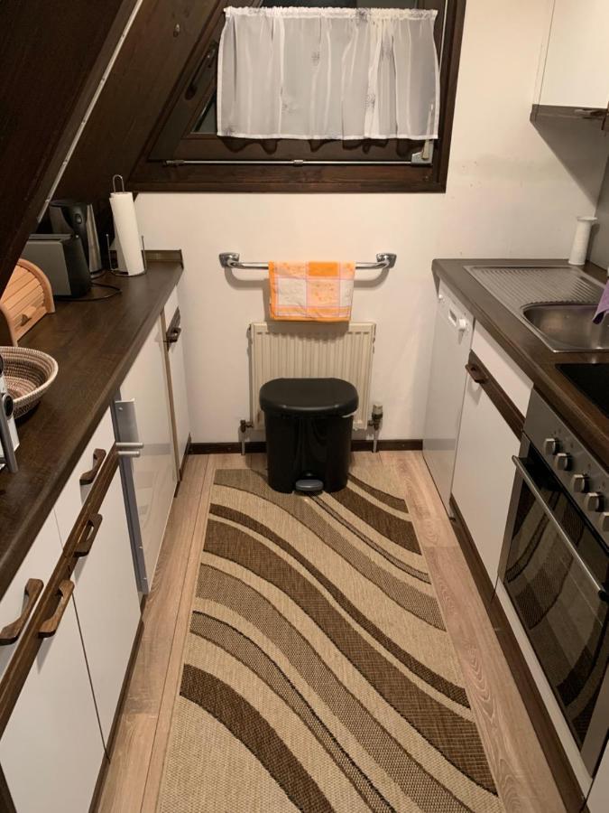 Natur Pur - Waldurlaub Im Tiny House Ronshausen エクステリア 写真