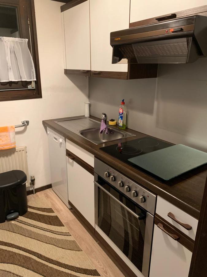 Natur Pur - Waldurlaub Im Tiny House Ronshausen エクステリア 写真